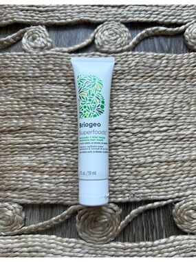 NWT Briogeo Superfoods Avocado + Kiwi Hair Mega Moisture Mask 2oz Travel Size